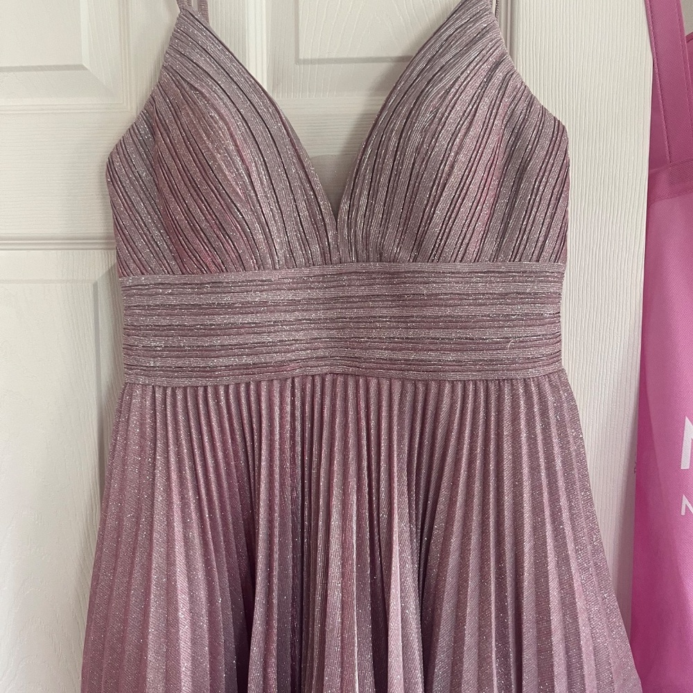 Pink Graduation/Prom Dress - Picture 4 of 7